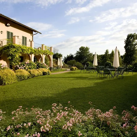 Du Golf Hotel